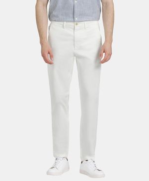 Pantalón Chino Slim Tapered Fit